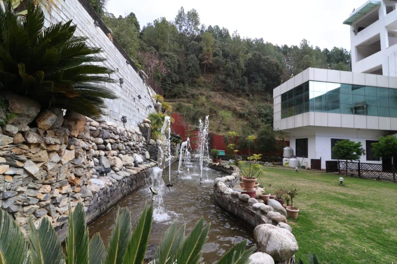 Sumeru Resort Pithorāgarh Zewnętrze zdjęcie